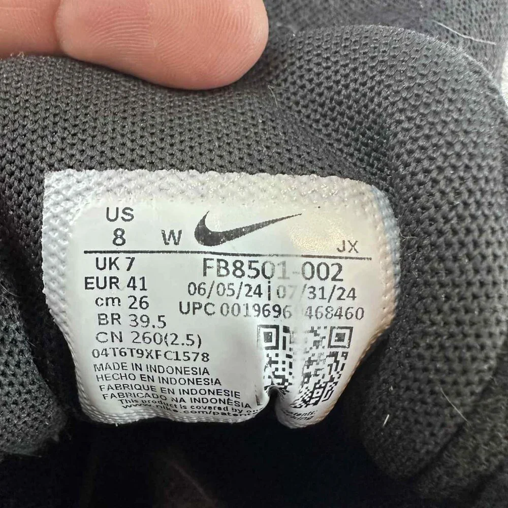 Nike Revolution 6 Women’s Running Shoes – Black/White –‎ Size 8W